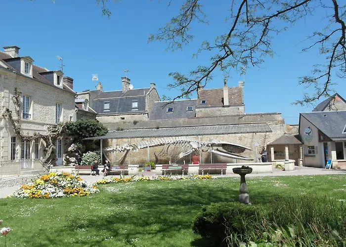 50 M2 De Charme Au Coeur Des Plaisirs De La Cote