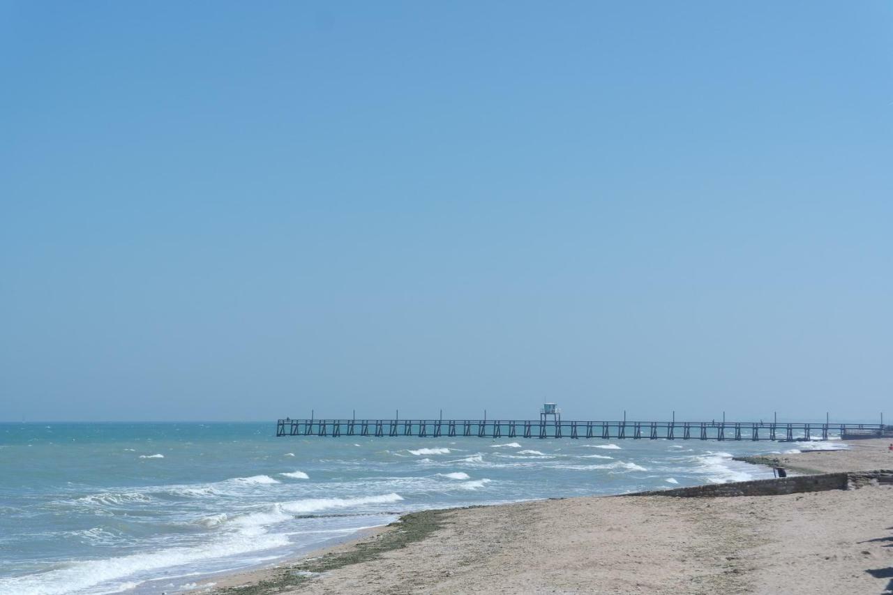 50 M2 De Charme Au Coeur Des Plaisirs De La Cote